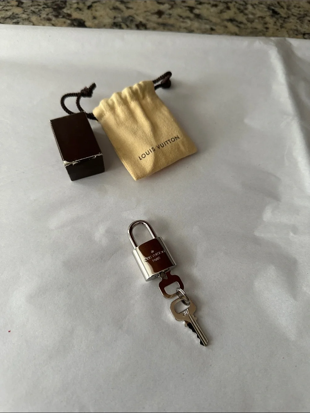 Louis Vuitton louis vuitton